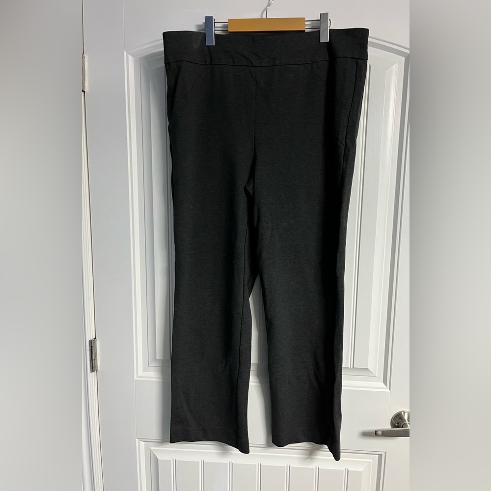 Penningtons Dark Gray dress Pants woman’s‎ size 1X